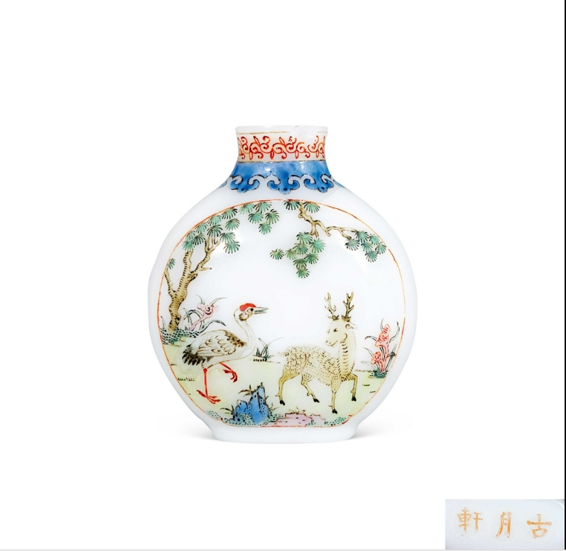 清乾隆|古月轩|料胎珐琅彩牧童祥瑞图|鼻烟壶